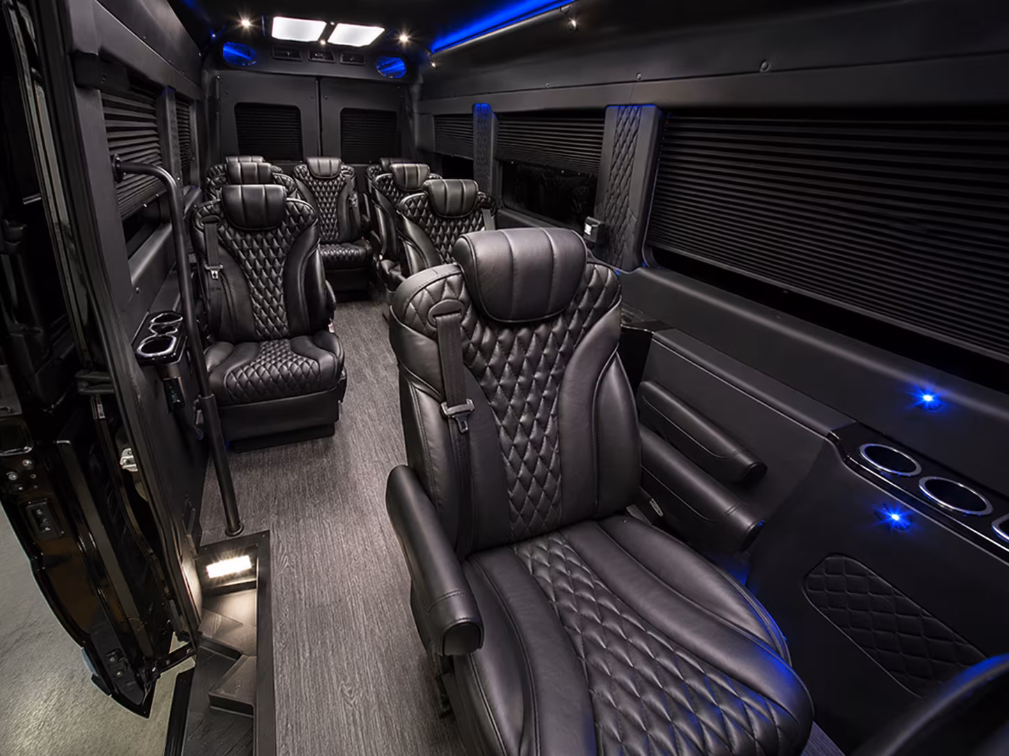 find transportation for your next wedding 1