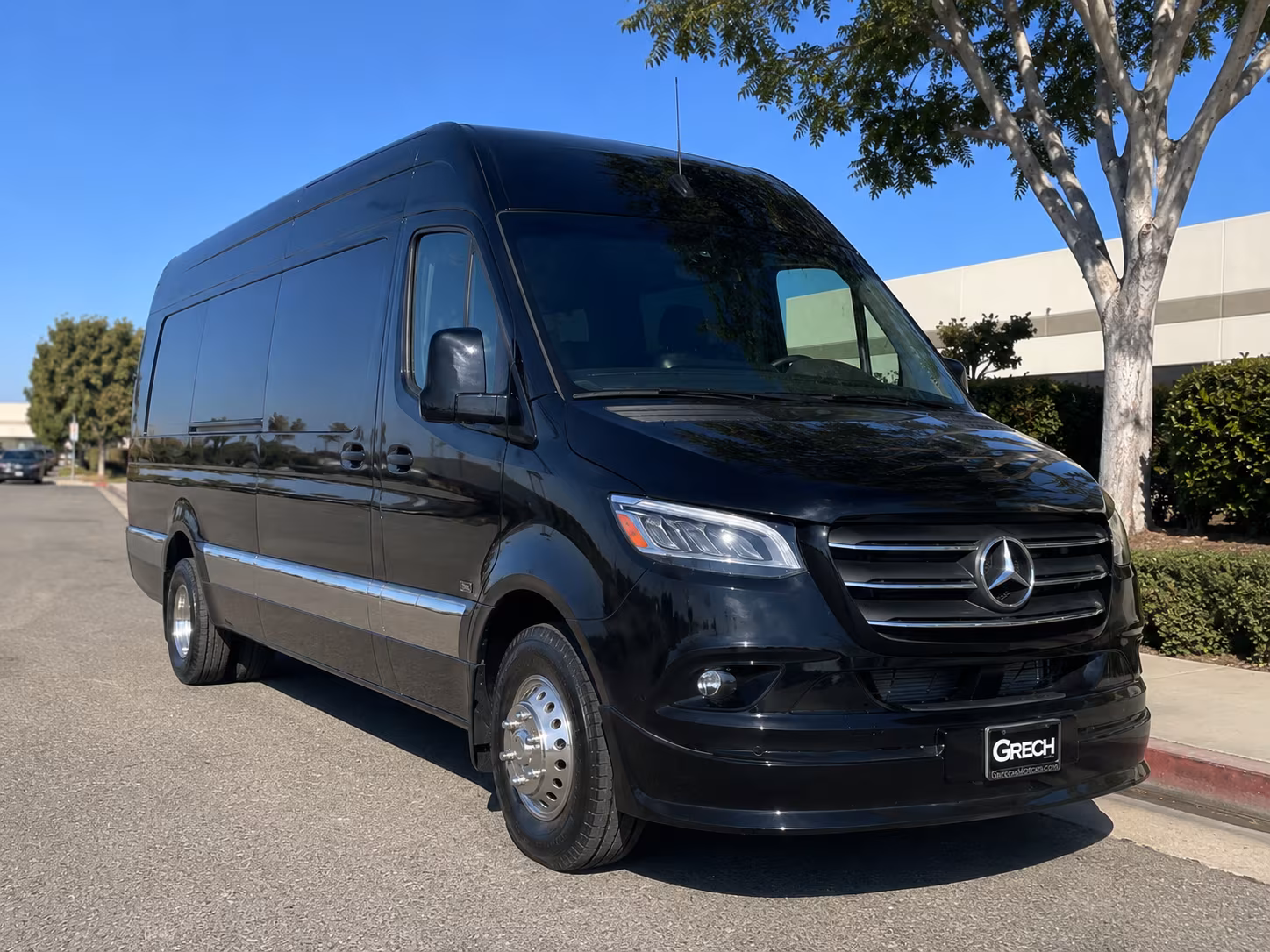 find transportation for your next wedding 3