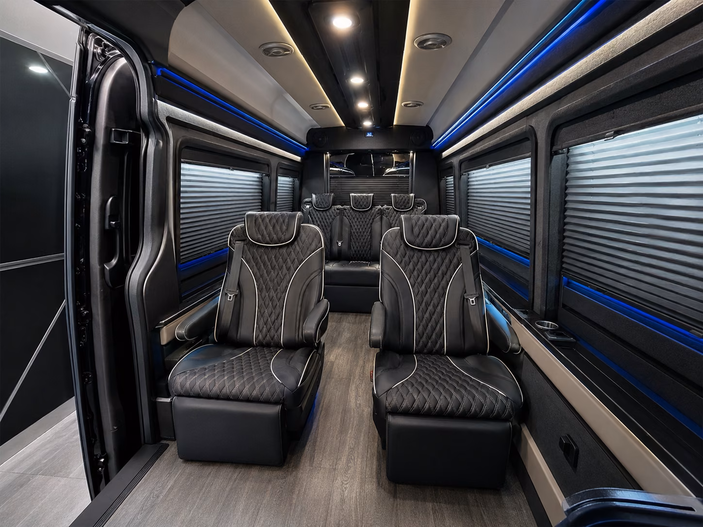 group hotel shuttle buses between sandy hotels slc airport
