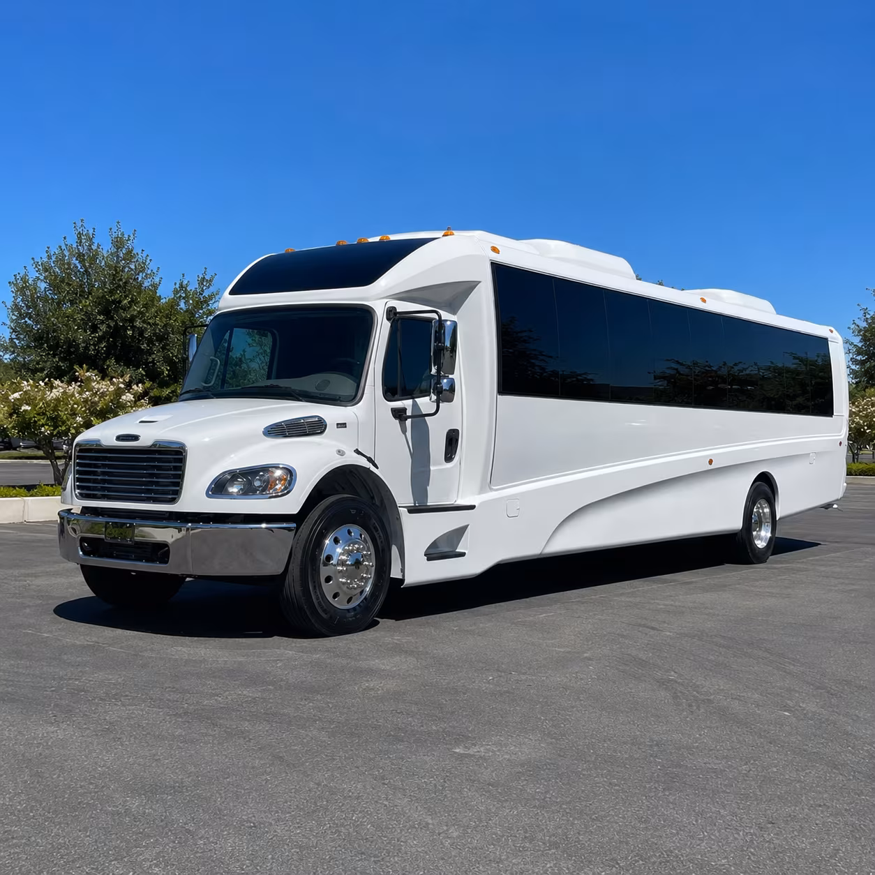 sandy 30 passenger minibus