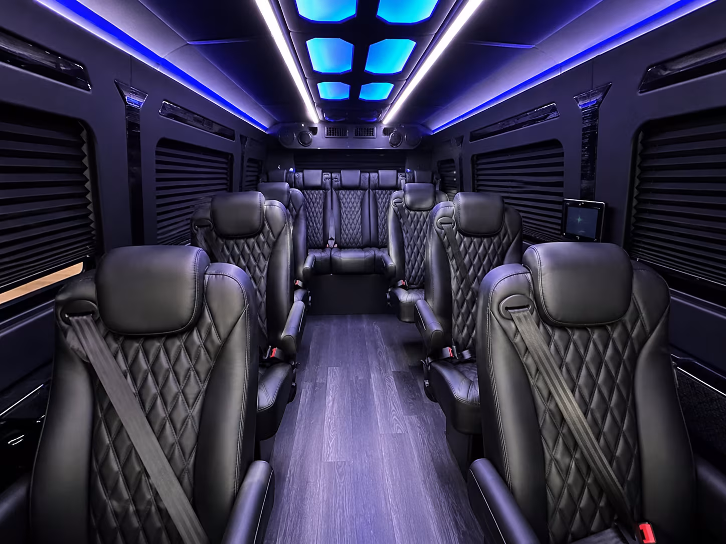 sprinter vans and minibuses for small convention groups in sandy